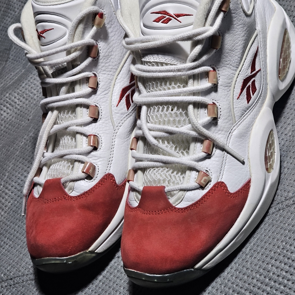 Reebok Question Mid Allen Iverson White Pearl, Red Sneakers 2012 Men’s Size 11
